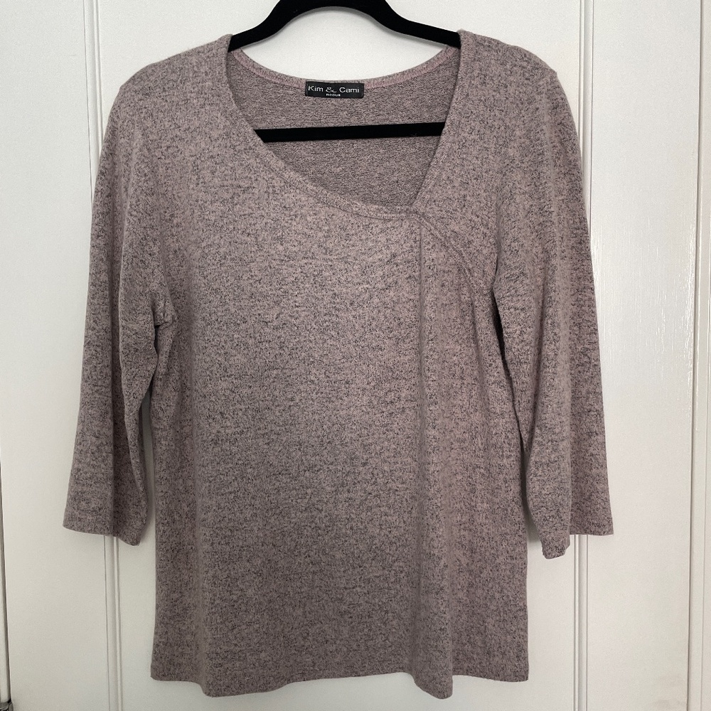 Lightweight sweater